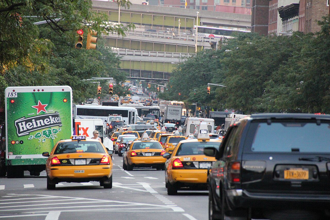 Tráfico en Nueva York: las cámaras lectoras detectan las ghost plates y los tags falsos al instante