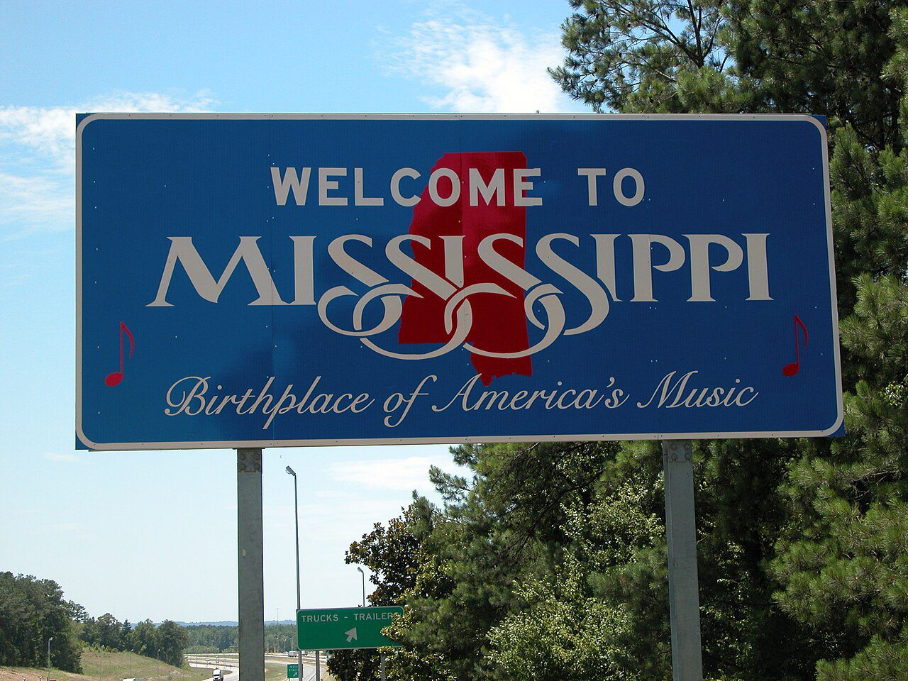 Letrero Welcome to Mississippi en la Interestatal 20, entrada al estado donde tramitamos placas temporales
